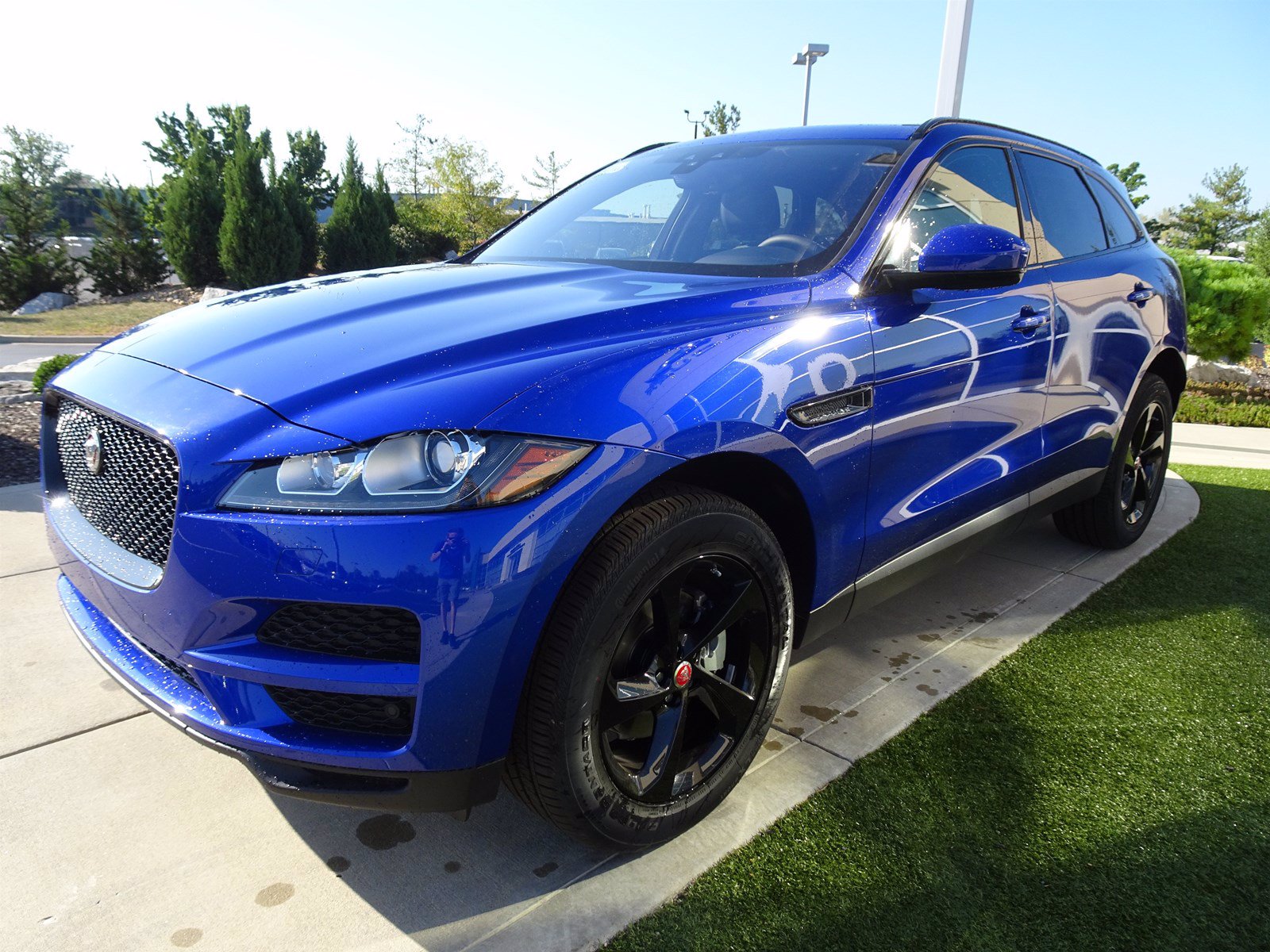 New 2020 Jaguar F-PACE 25t Premium SUV in Cincinnati ...