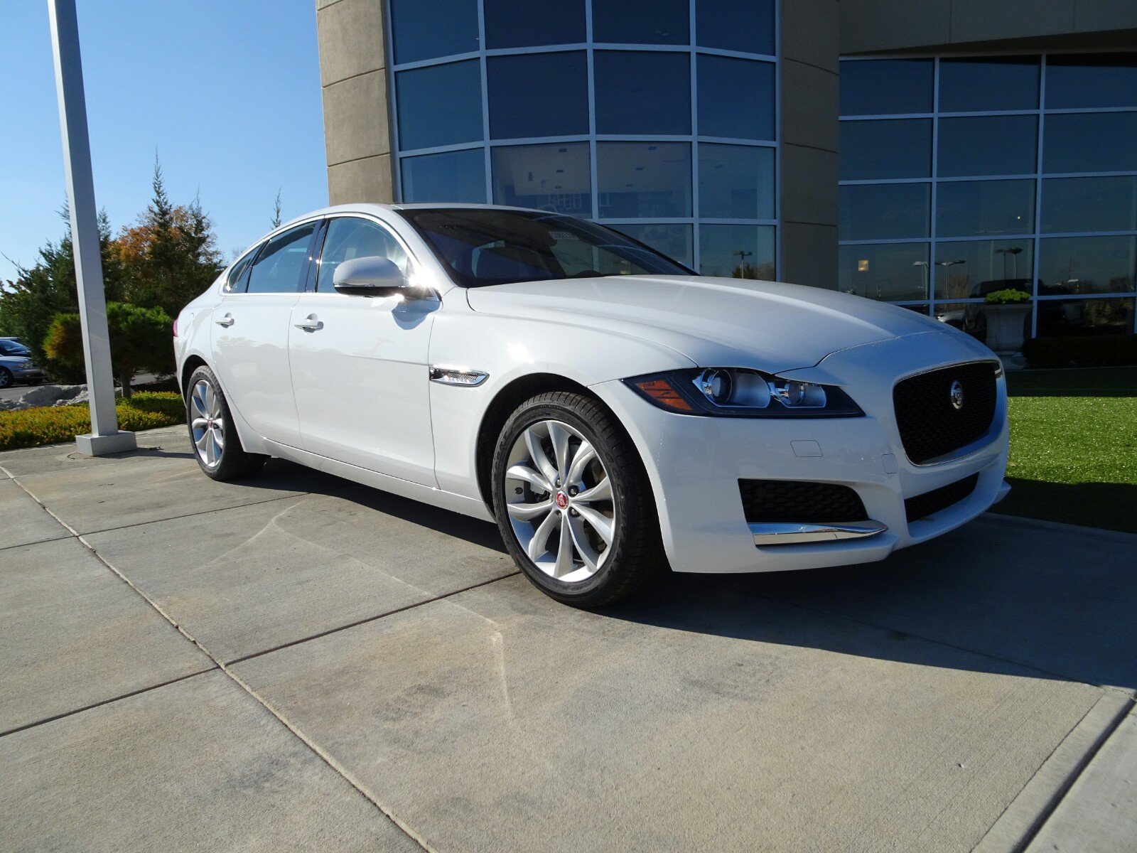 Certified Pre-Owned 2018 Jaguar XF 20d Premium 4 door sedan in ...